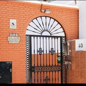 https://el-bajondillo-premium-loft.hotelsinnerja.org